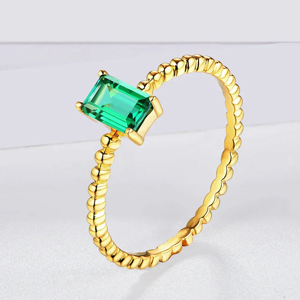 VVS1 6x4mm Emerald Gemstone Promise Ring