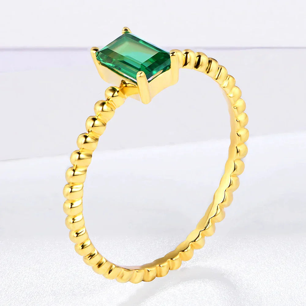 VVS1 6x4mm Emerald Gemstone Promise Ring