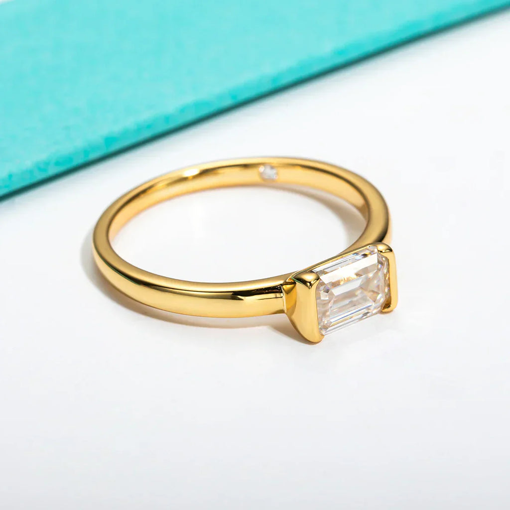 1 CT Emerald Cut D Color Moissanite Band