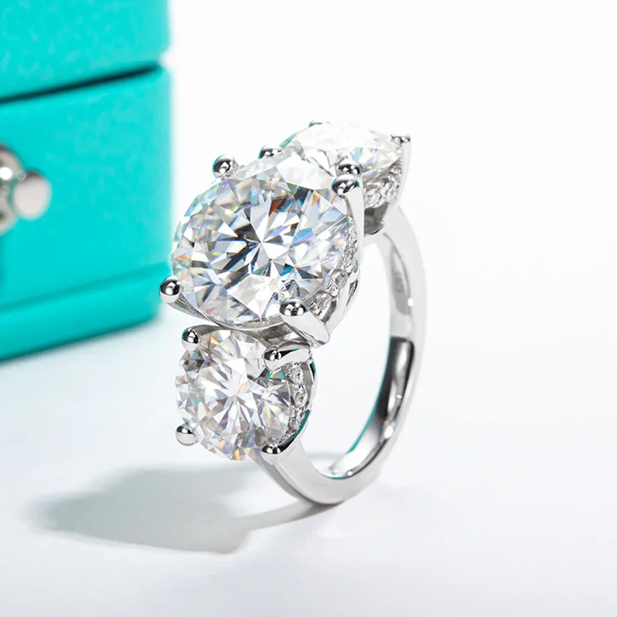 11CTTW Round Cut Moissanite Engagement Ring