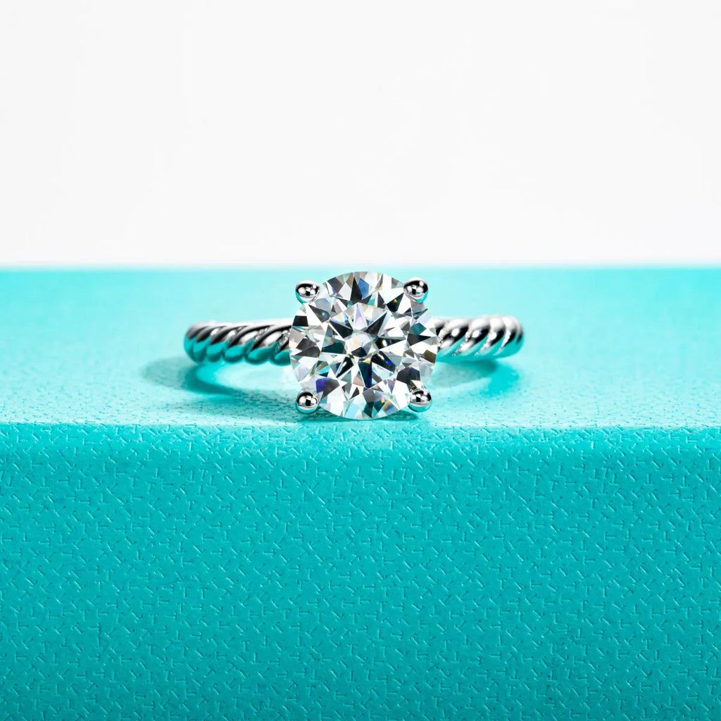 VVS1 D Color 2CT/3CT Moissanite Engagement Ring