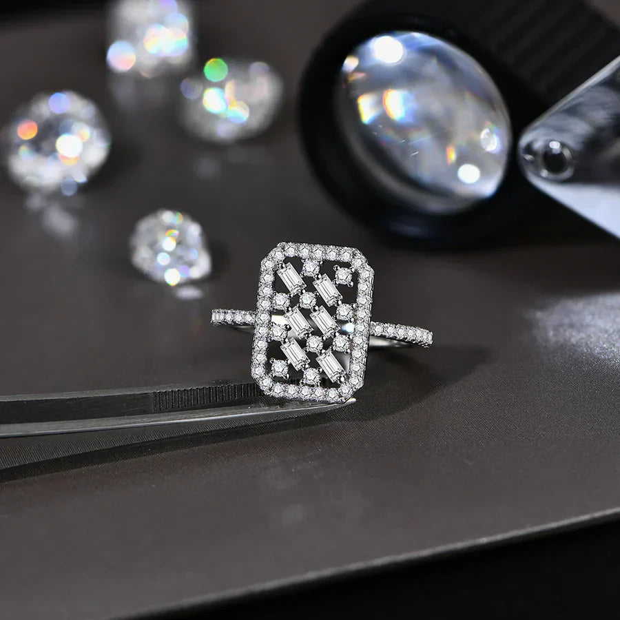 VVSI D Color 1.5MM Brilliant Cut Moissanite Ring