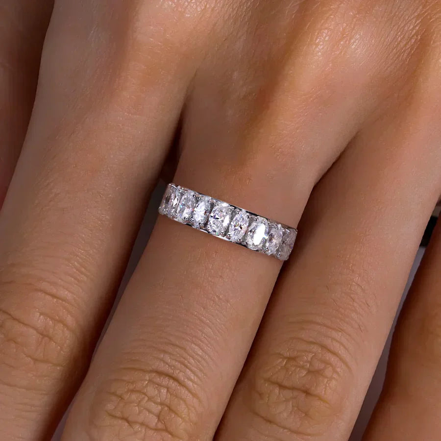 0.3 CT Oval & 0.2 CT Marquise Cut Moissanite Eternity Band