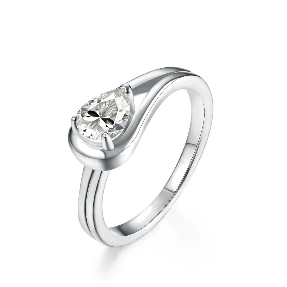 VVS1 D Color Pear Cut Moissanite Promise Ring