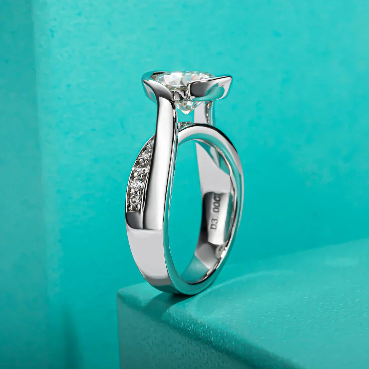 3CT Round Cut Moissanite Ceramic Band Engagement Ring