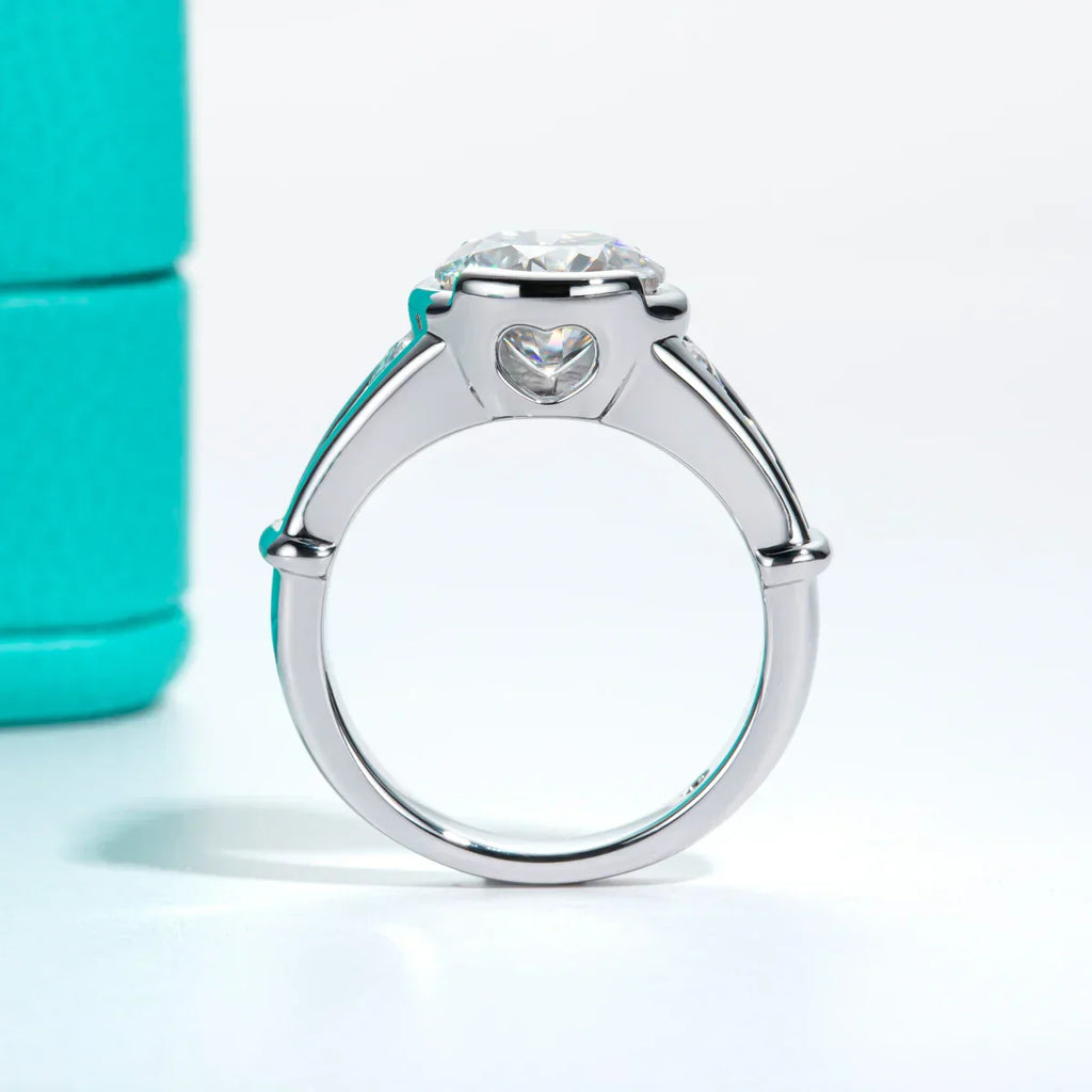 3 CT Round Cut Moissanite Engagement Ring