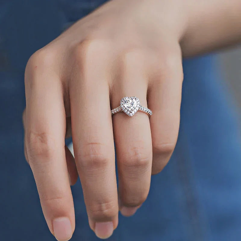 1 Carat Heart Cut Moissanite Halo Engagement Ring