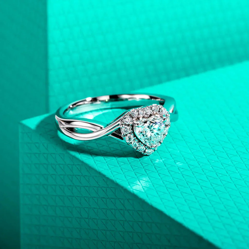 0.5 CT Heart Cut Infinity Moissanite Engagement Ring