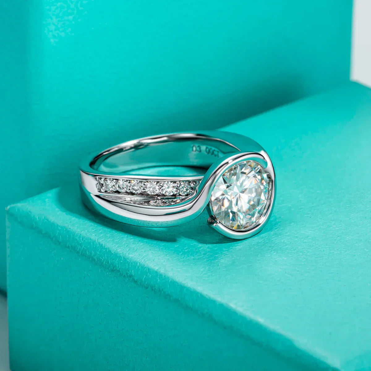 3CT Round Cut Moissanite Ceramic Band Engagement Ring