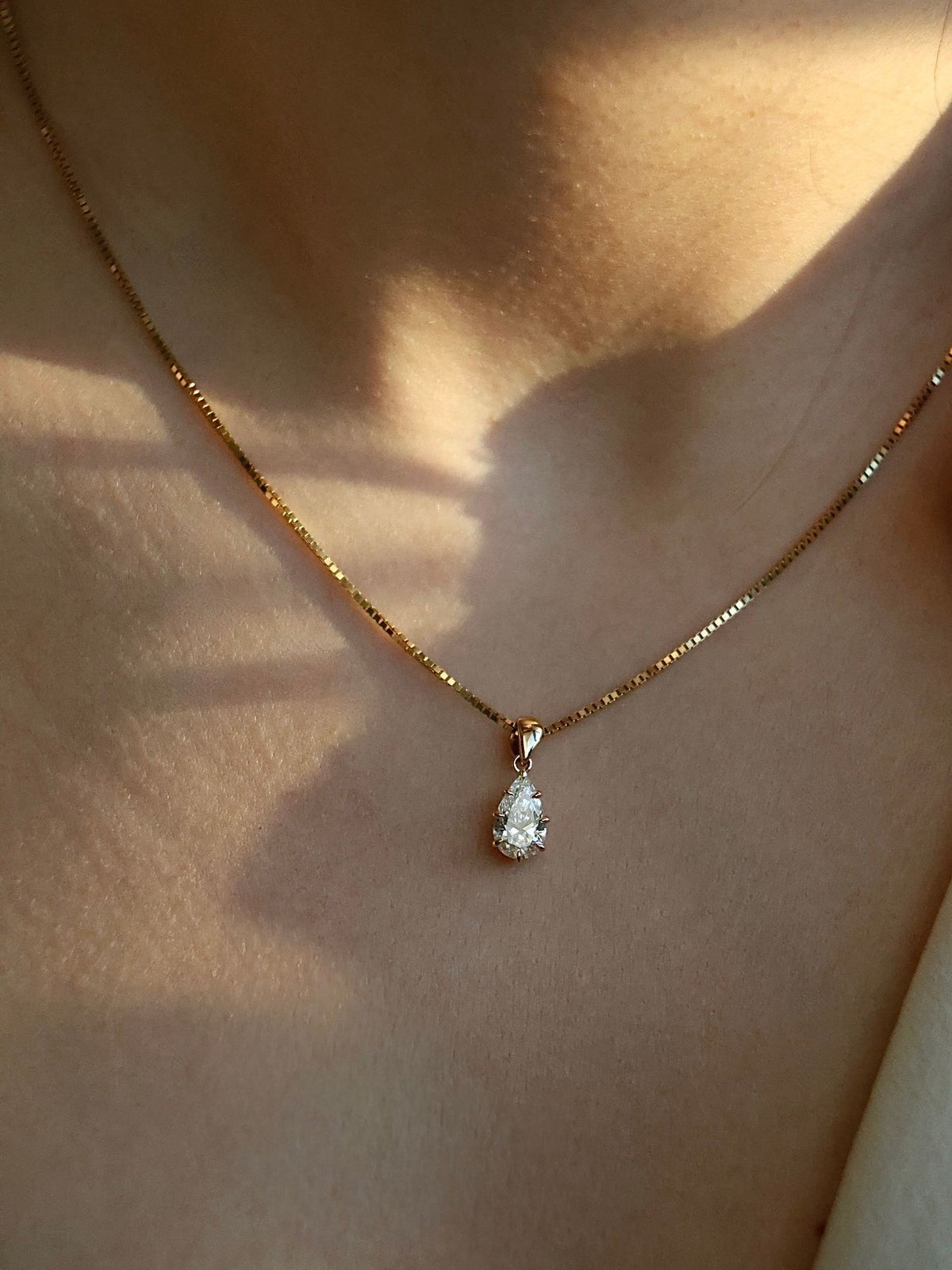Pear Diamond Pendant Necklace | Multi Prong Teardrop Solitaire Necklace | valentine Gift