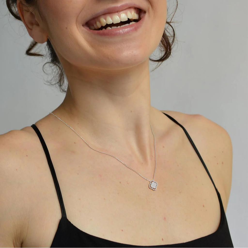 Lab-Grown Diamond Clover Pendant Necklace in 14K Gold | Everyday diamond necklace